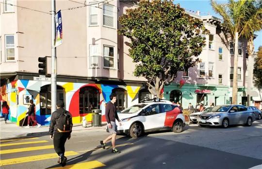 自動(dòng)駕駛技術(shù)開發(fā)排行榜 群雄逐鹿，誰主沉浮